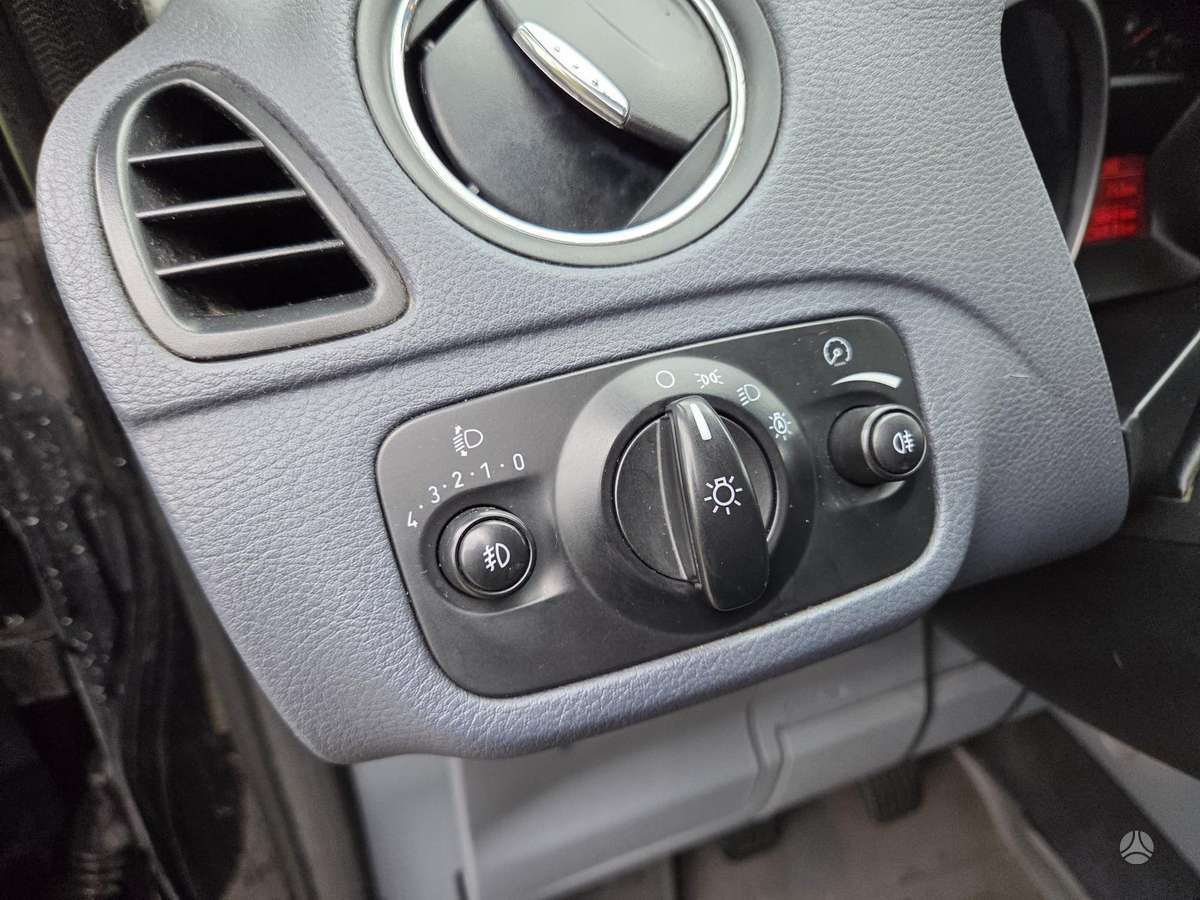 Ford Galaxy 2007 — фото 20