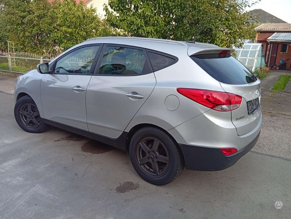 Hyundai ix35 2011 — photo 5