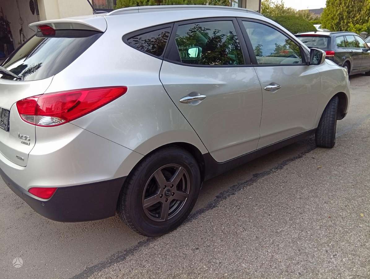 Hyundai ix35 2011 — photo 6