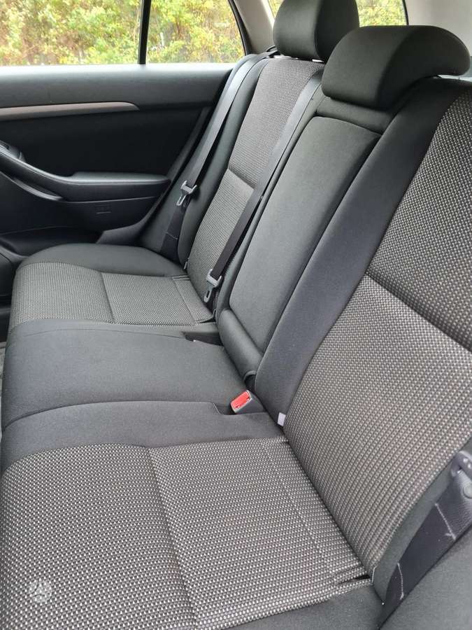 Toyota Avensis 2007 — photo 28