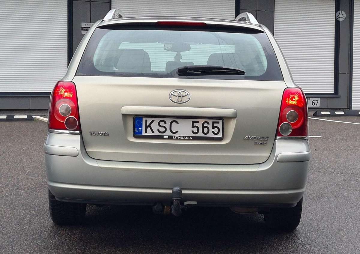 Toyota Avensis 2007 — photo 7