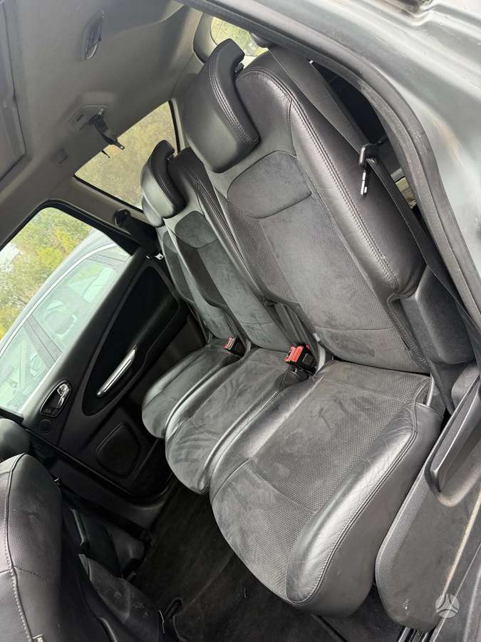Ford S-MAX 2007 — photo 12