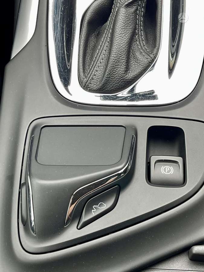 Opel Insignia 2013 — photo 23