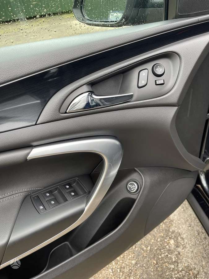 Opel Insignia 2013 — photo 9