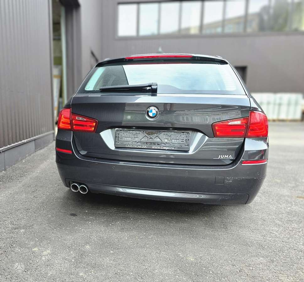 BMW 520 2010 — photo 7