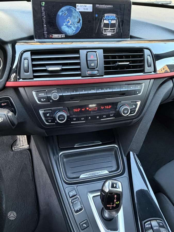 BMW 320 2014 — engine 2000 cm³, 143 HP (105kW)