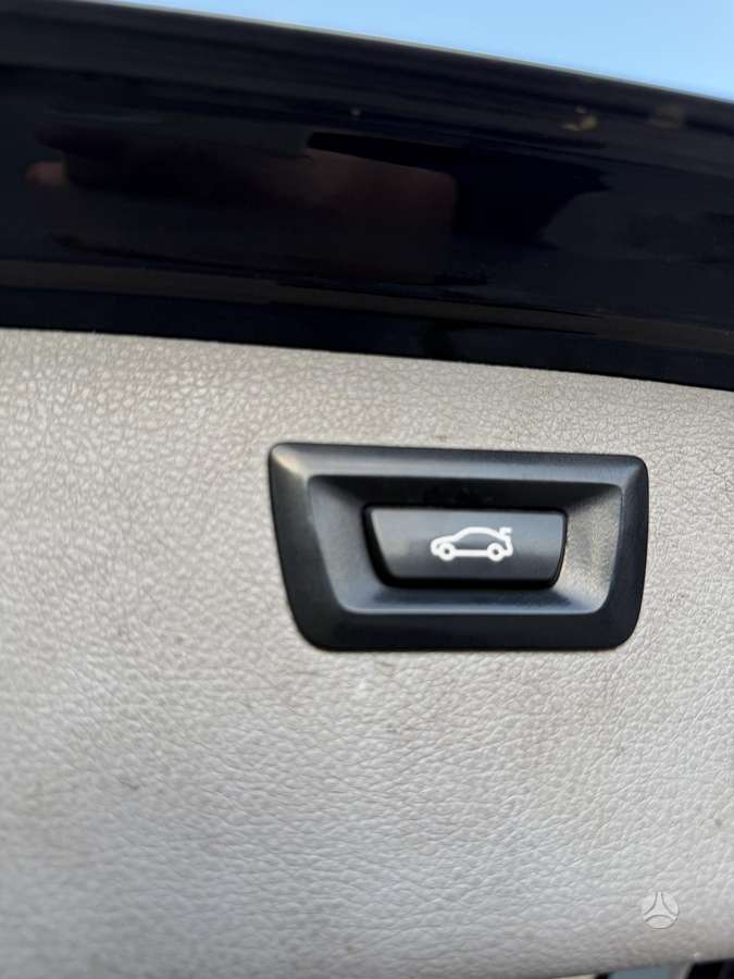 BMW 320 2014 — photo 8