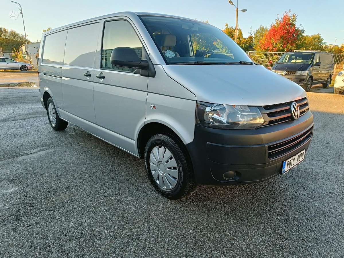 Volkswagen Transporter 2014 — вигляд ззаду