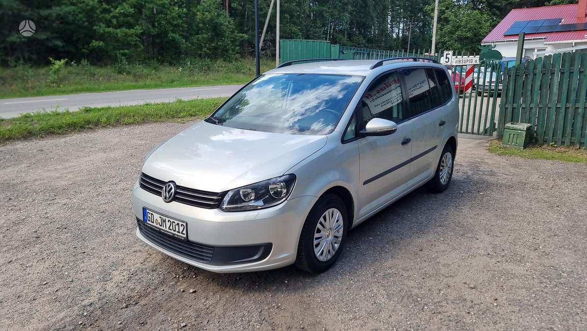 Volkswagen Touran 2011 — engine 1390 cm³, 140 HP (103kW)