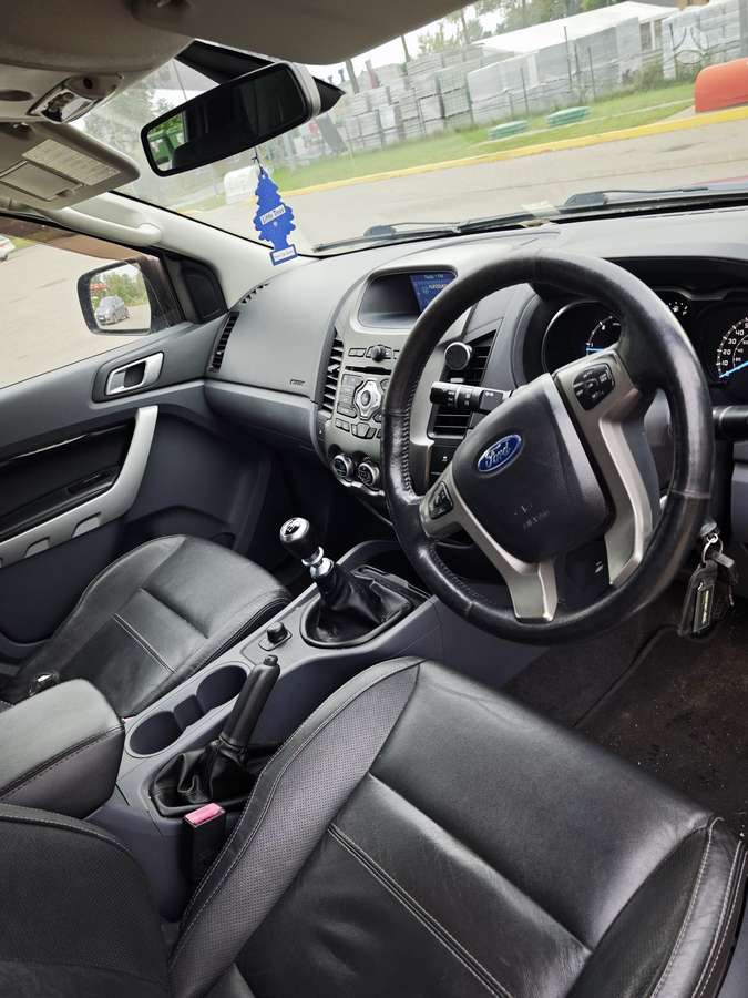 Ford Ranger 2015 — фото 8