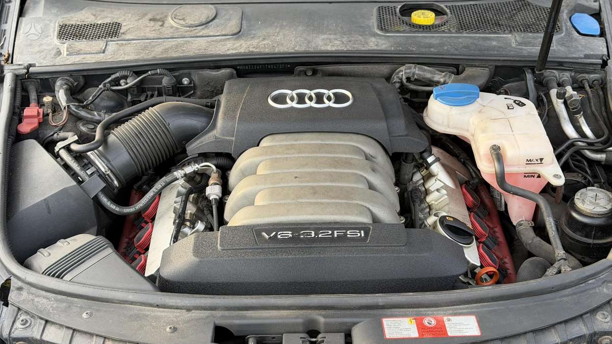 Audi A6 2006 — photo 14
