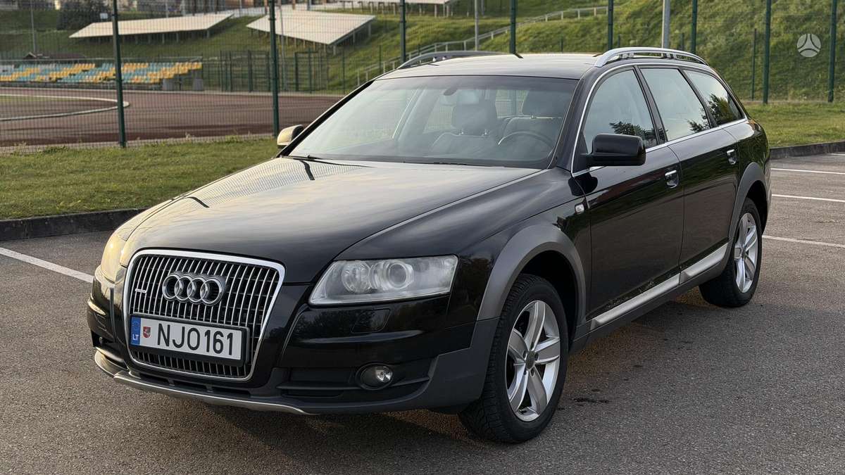 Audi A6 2006 — interior