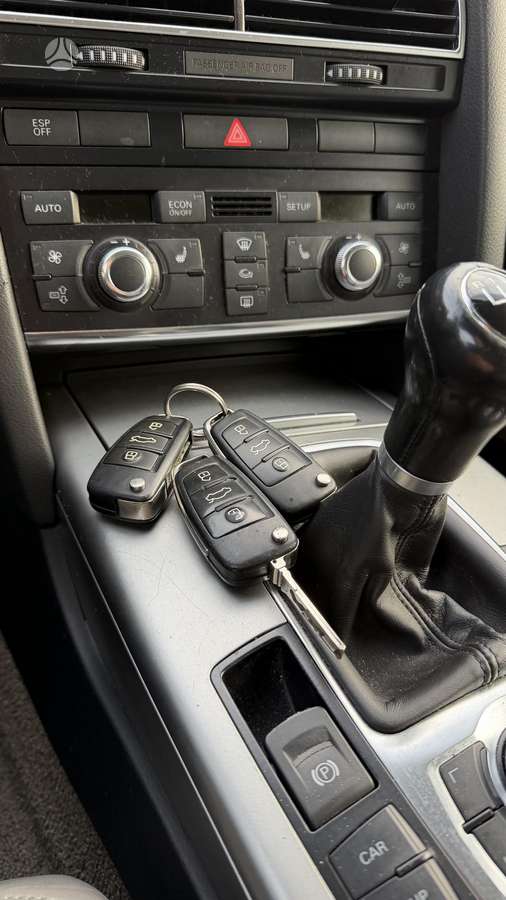Audi A6 2006 — photo 9