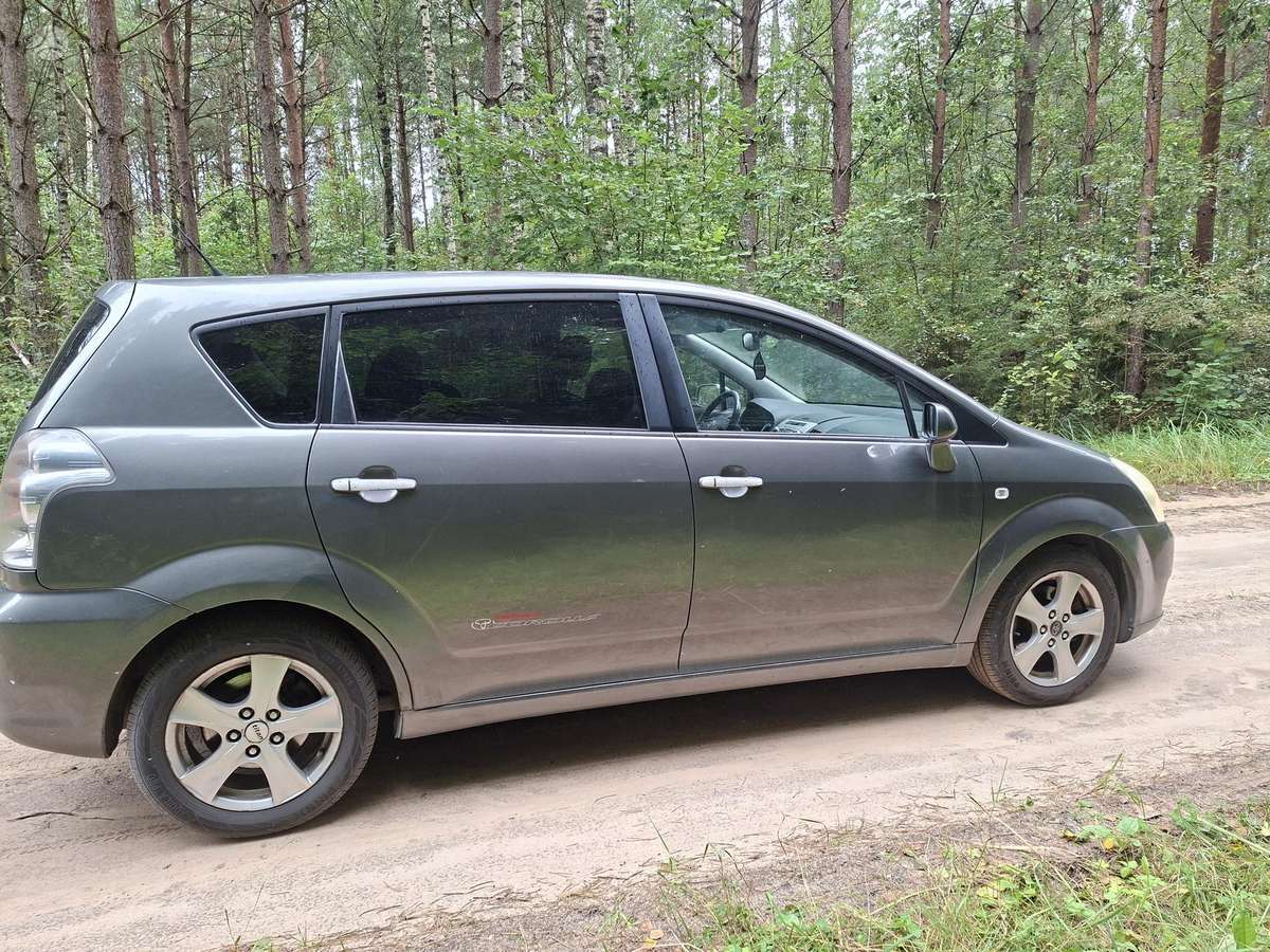 Toyota Corolla 2007 — rear view