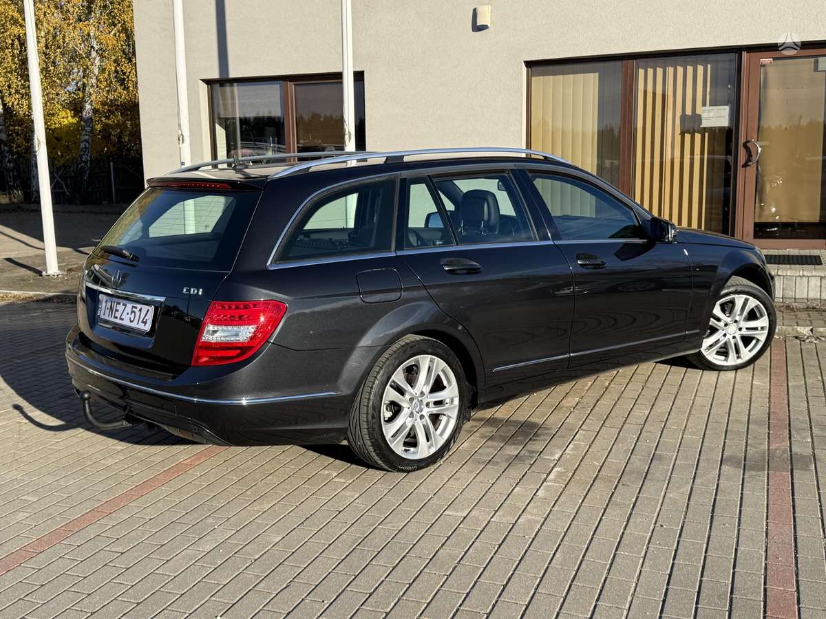 Mercedes-Benz C200 2014 — photo 6