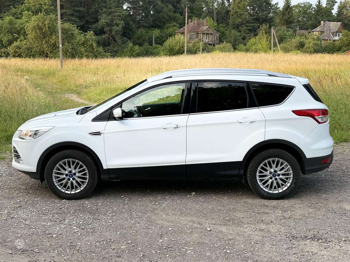 Ford Kuga 2013 — photo 10