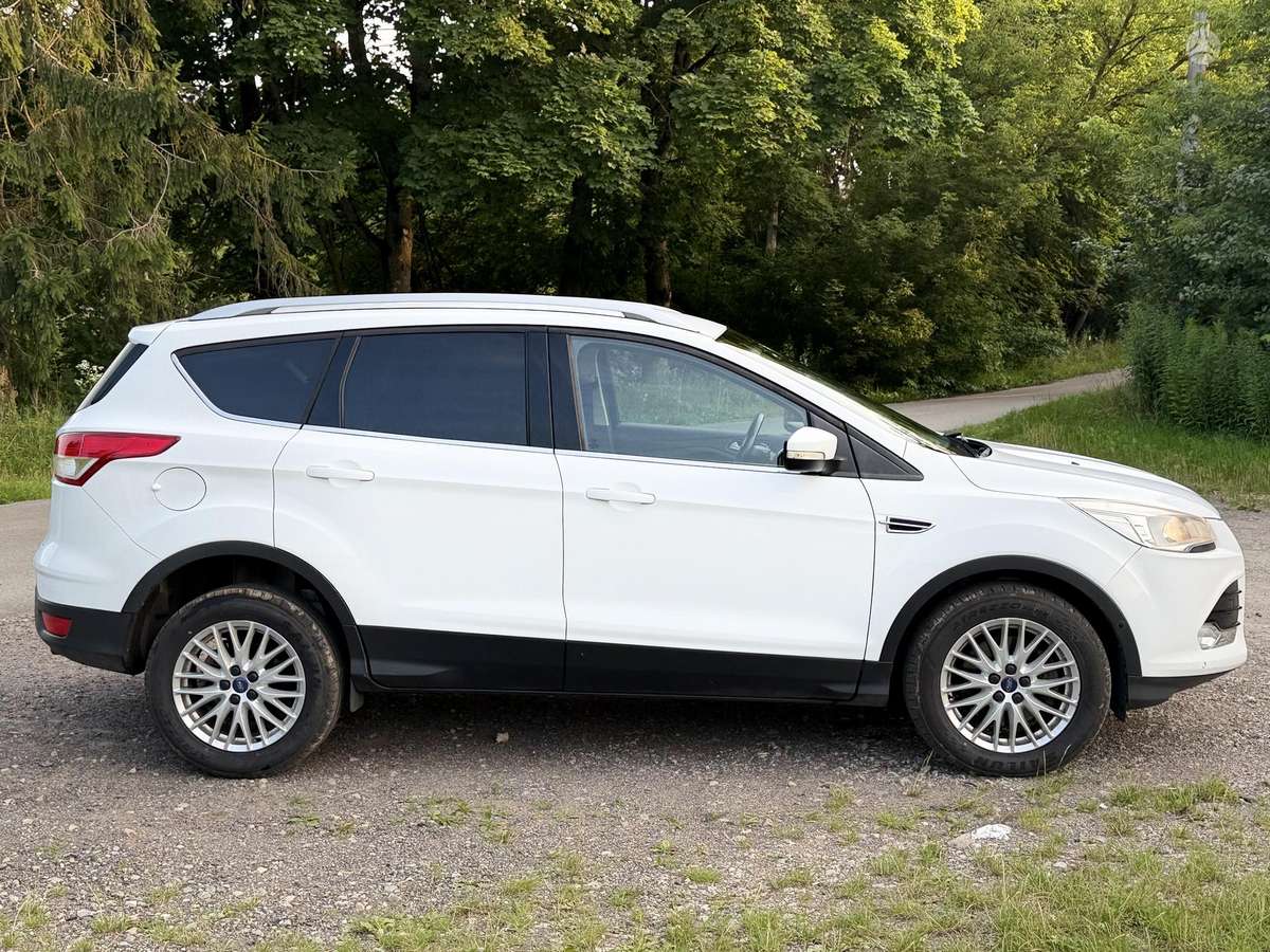 Ford Kuga 2013 — photo 15
