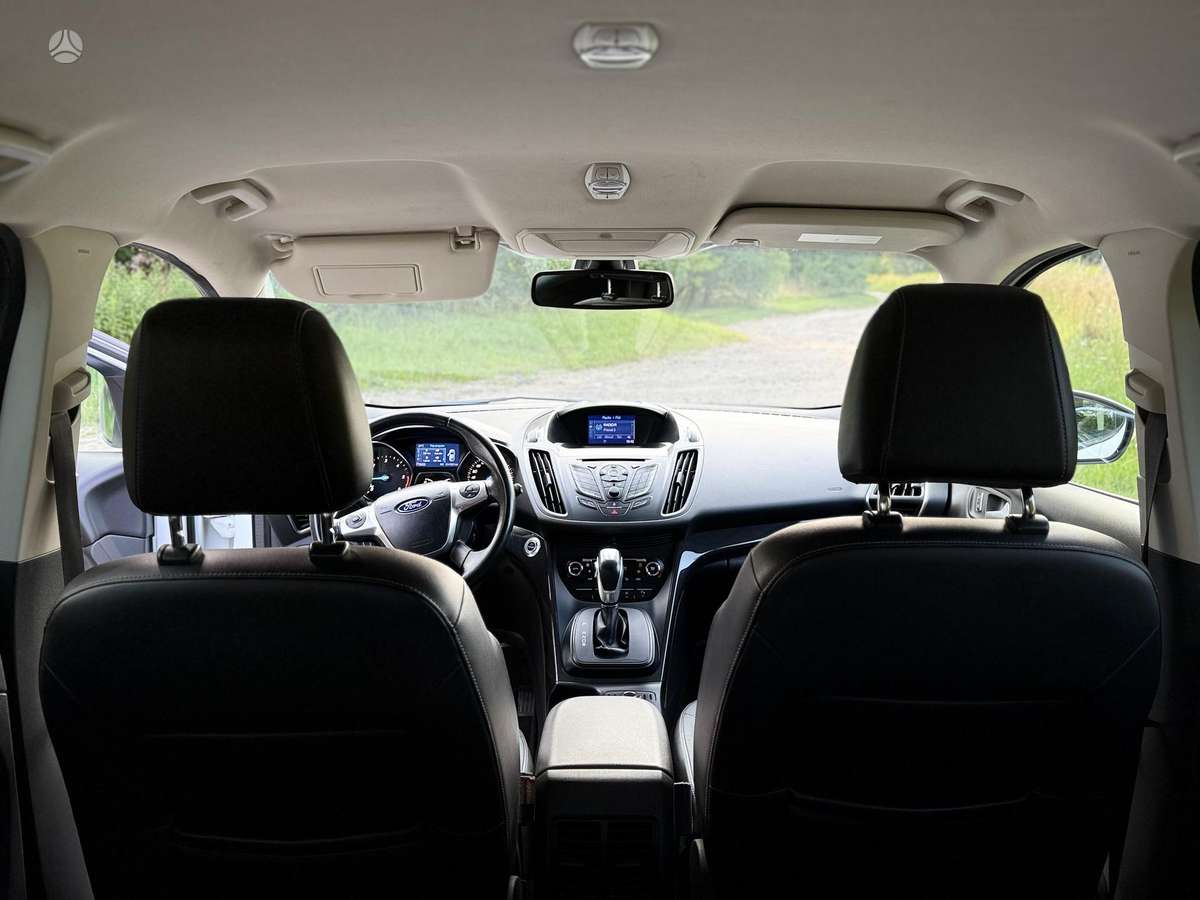 Ford Kuga 2013 — photo 21