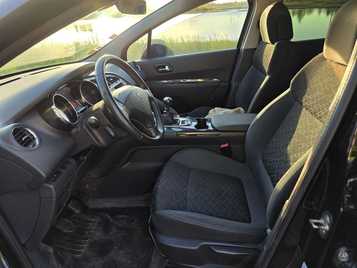Peugeot 3008 2015 — photo 12