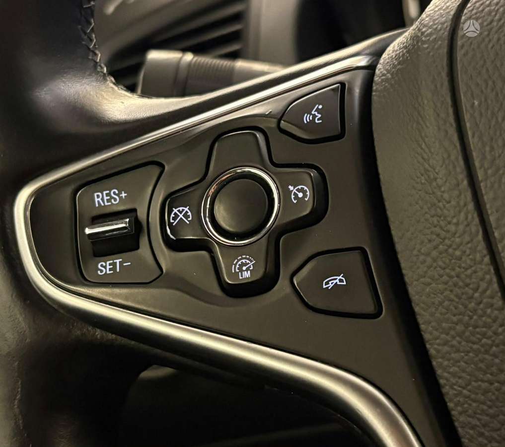 Opel Insignia 2015 — фото 14