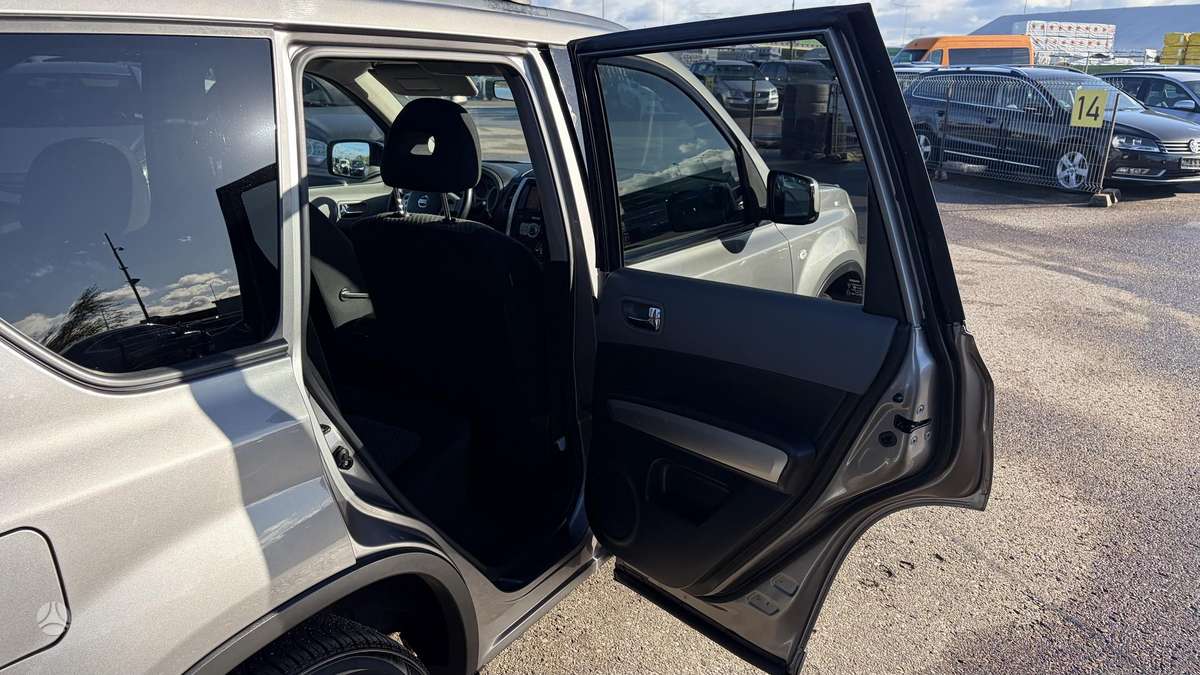 Nissan X-Trail 2008 — photo 23
