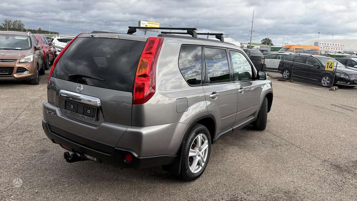 Nissan X-Trail 2008 — engine 2000 cm³, 150 HP (110kW)