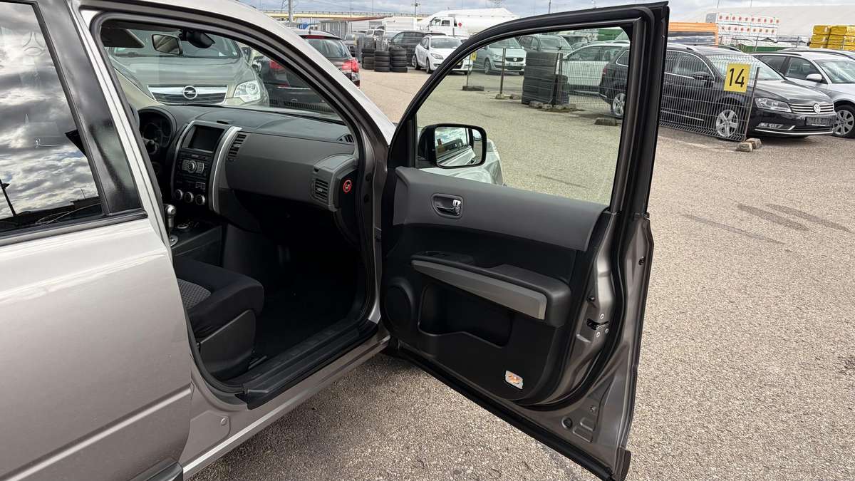 Nissan X-Trail 2008 — photo 41