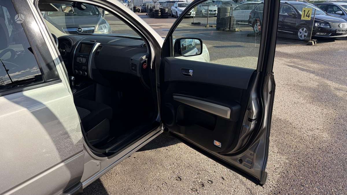Nissan X-Trail 2008 — photo 9