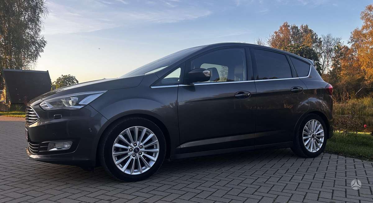 Ford C-MAX 2015 — photo 10