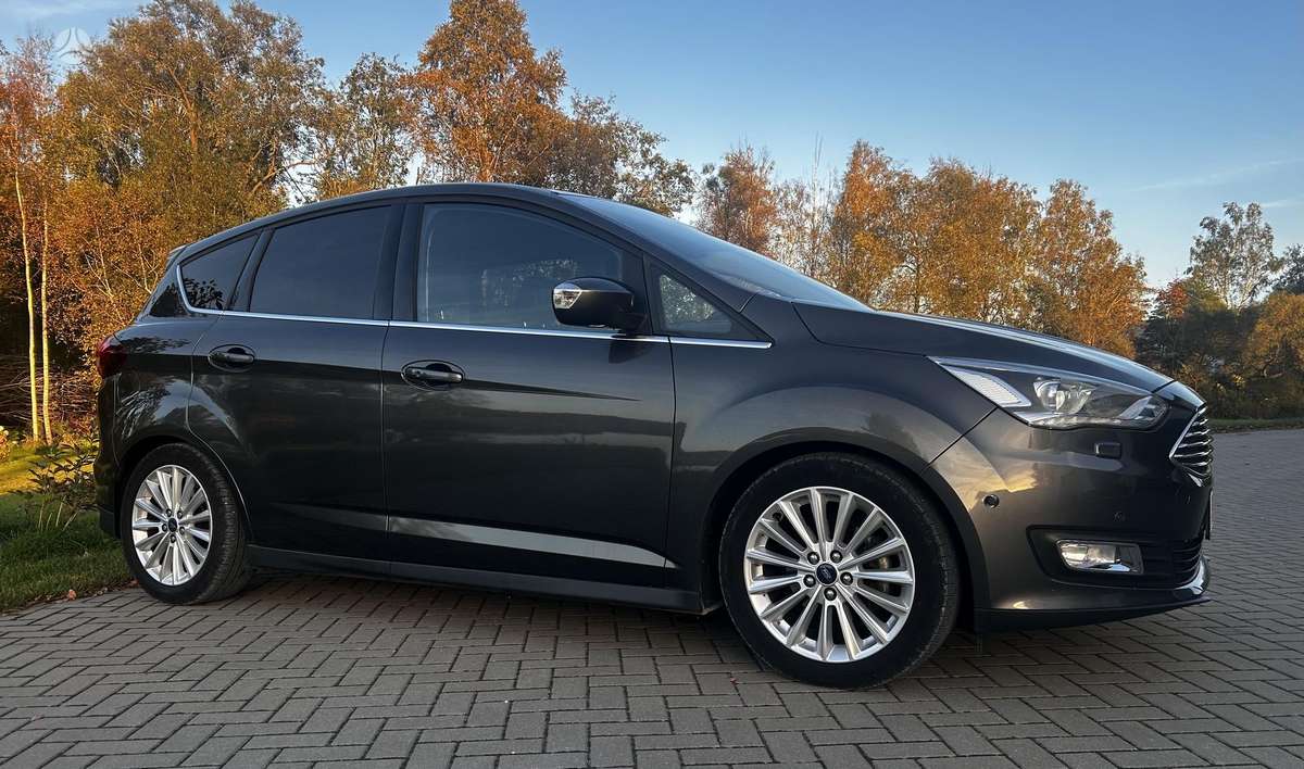 Ford C-MAX 2015 — photo 11