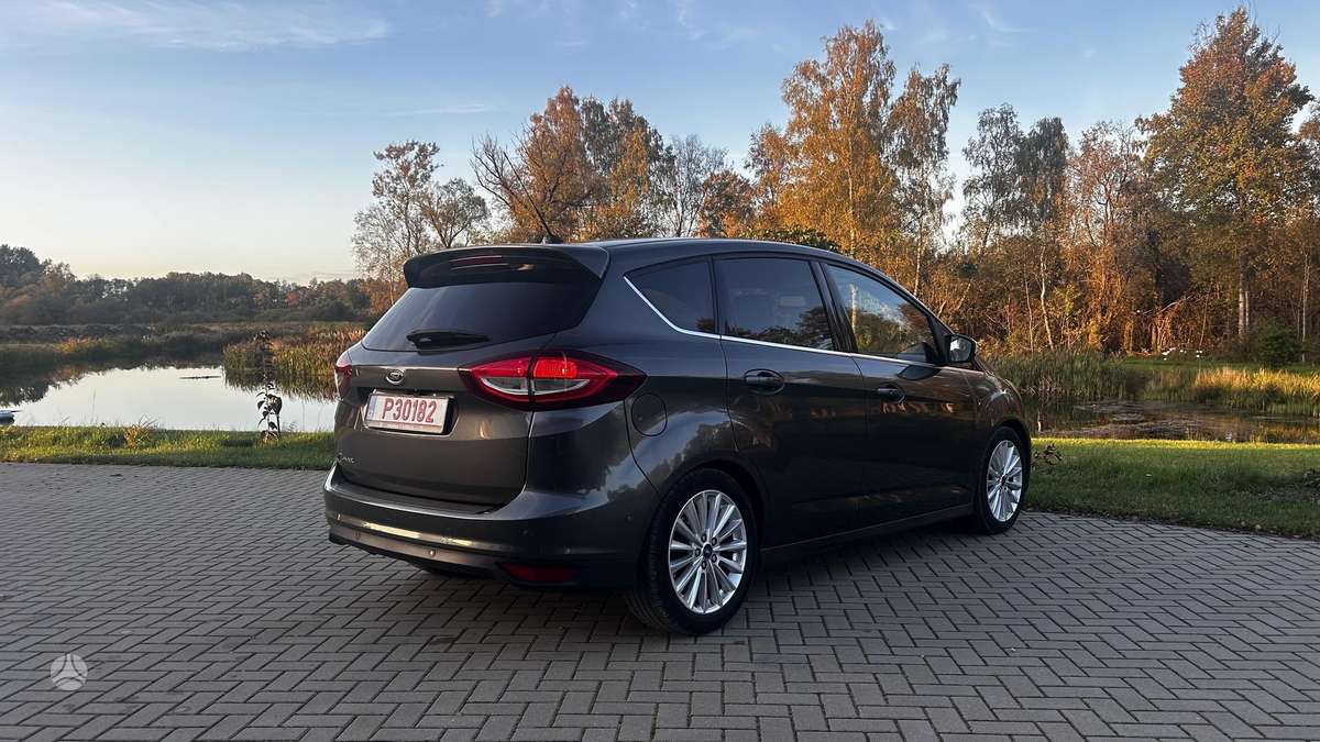 Ford C-MAX 2015 — photo 13