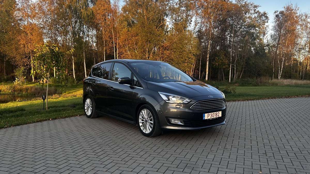 Ford C-MAX 2015 — rear view