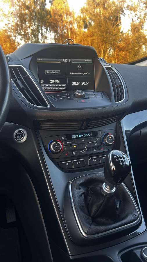 Ford C-MAX 2015 — photo 25