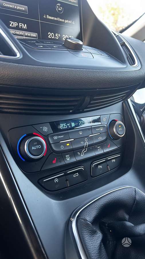 Ford C-MAX 2015 — photo 26
