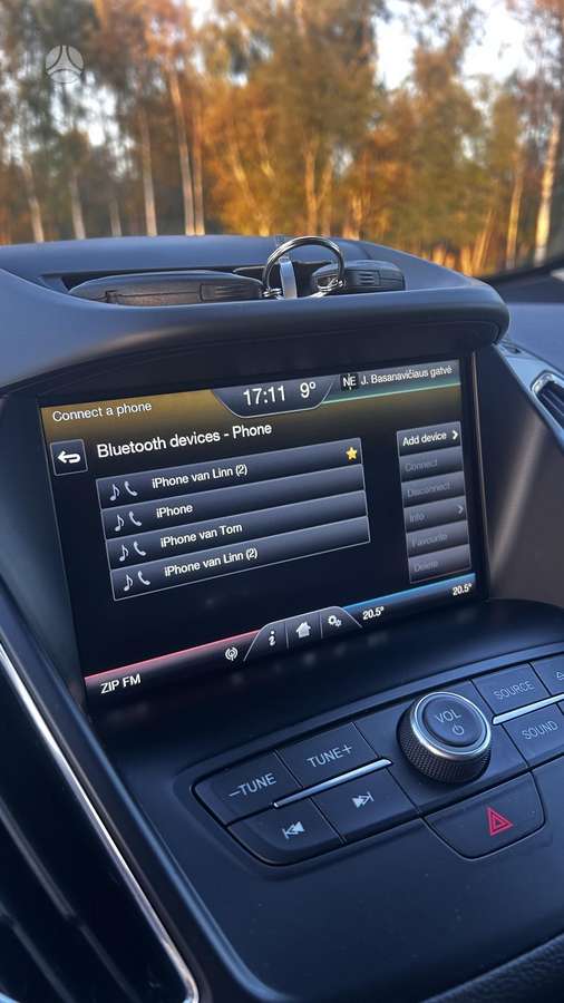 Ford C-MAX 2015 — photo 29