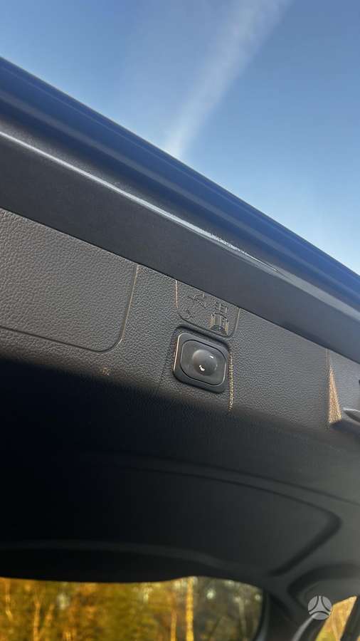Ford C-MAX 2015 — photo 35