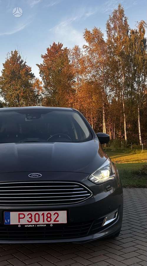 Ford C-MAX 2015 — photo 8