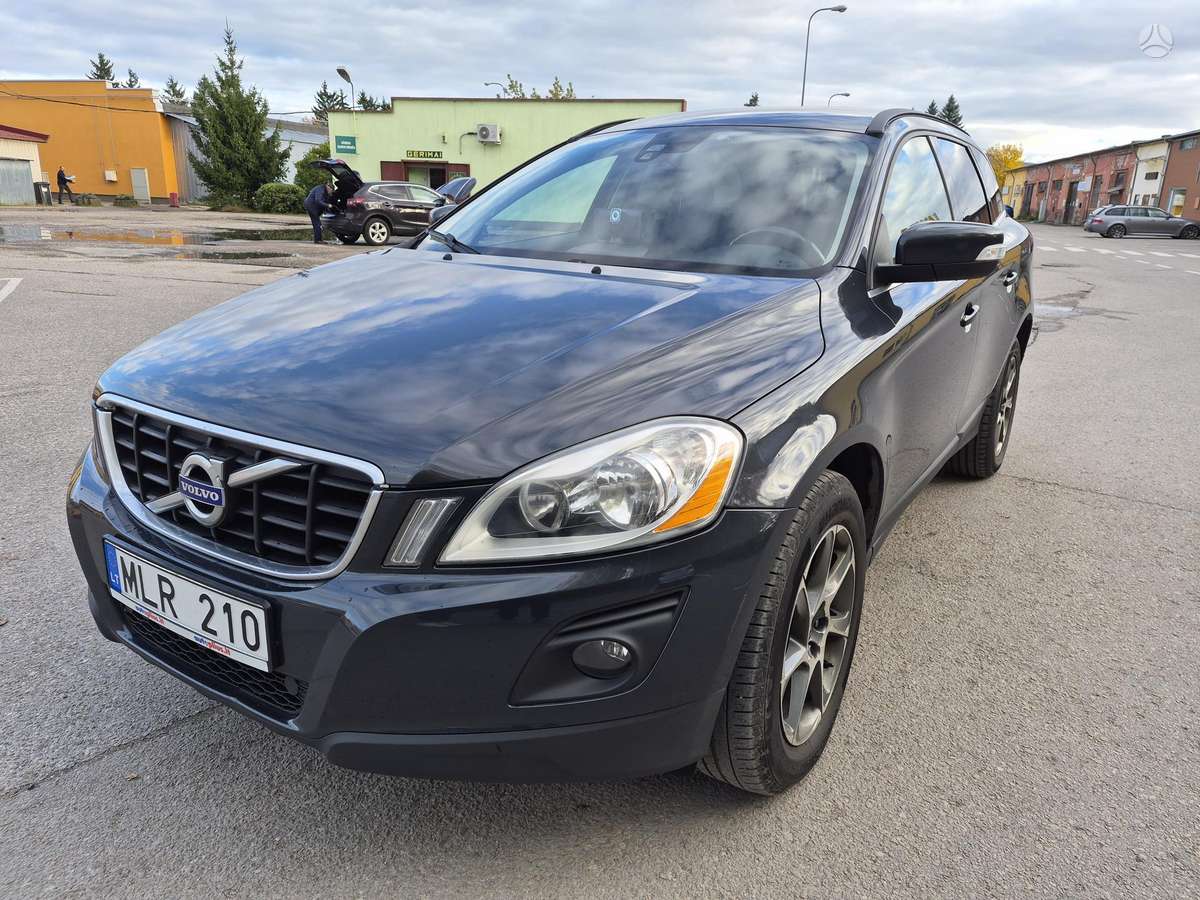 Volvo XC60, 2010