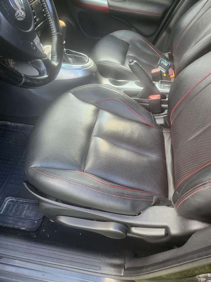 Nissan Juke 2011 — photo 6