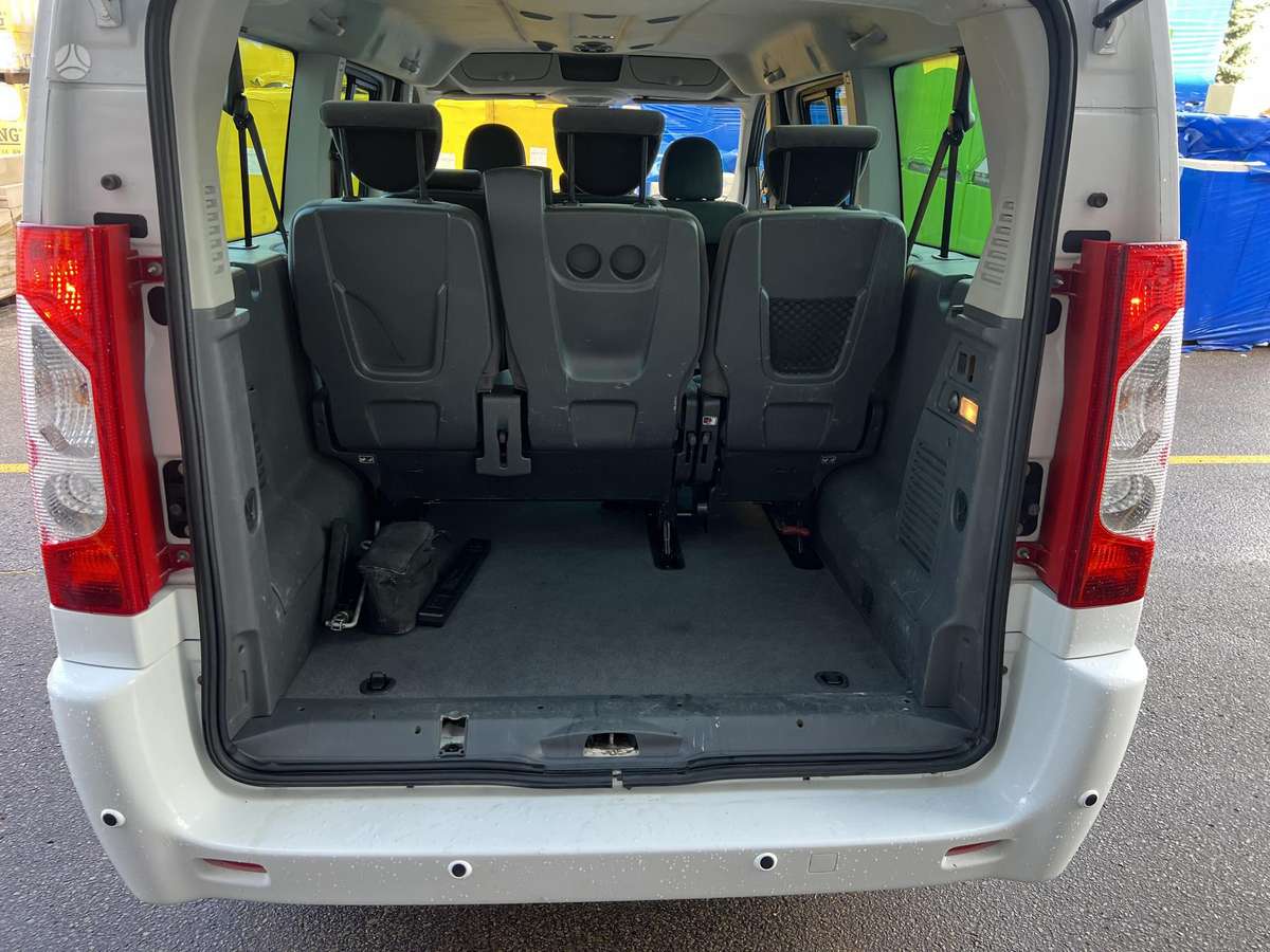 Peugeot Expert 2014 — photo 12