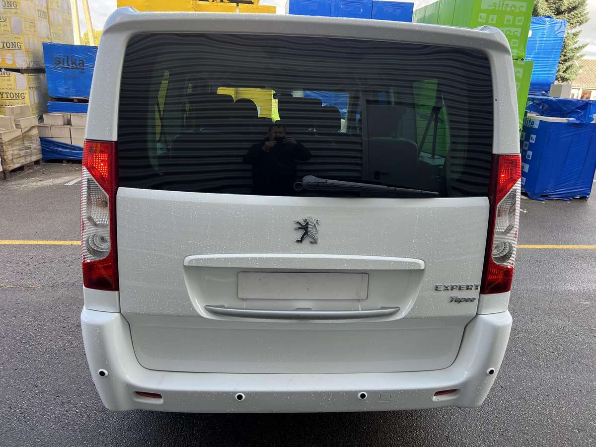 Peugeot Expert 2014 — engine 2000 cm³, 163 HP (120kW)