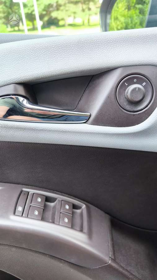 Opel Meriva 2010 — фото 18