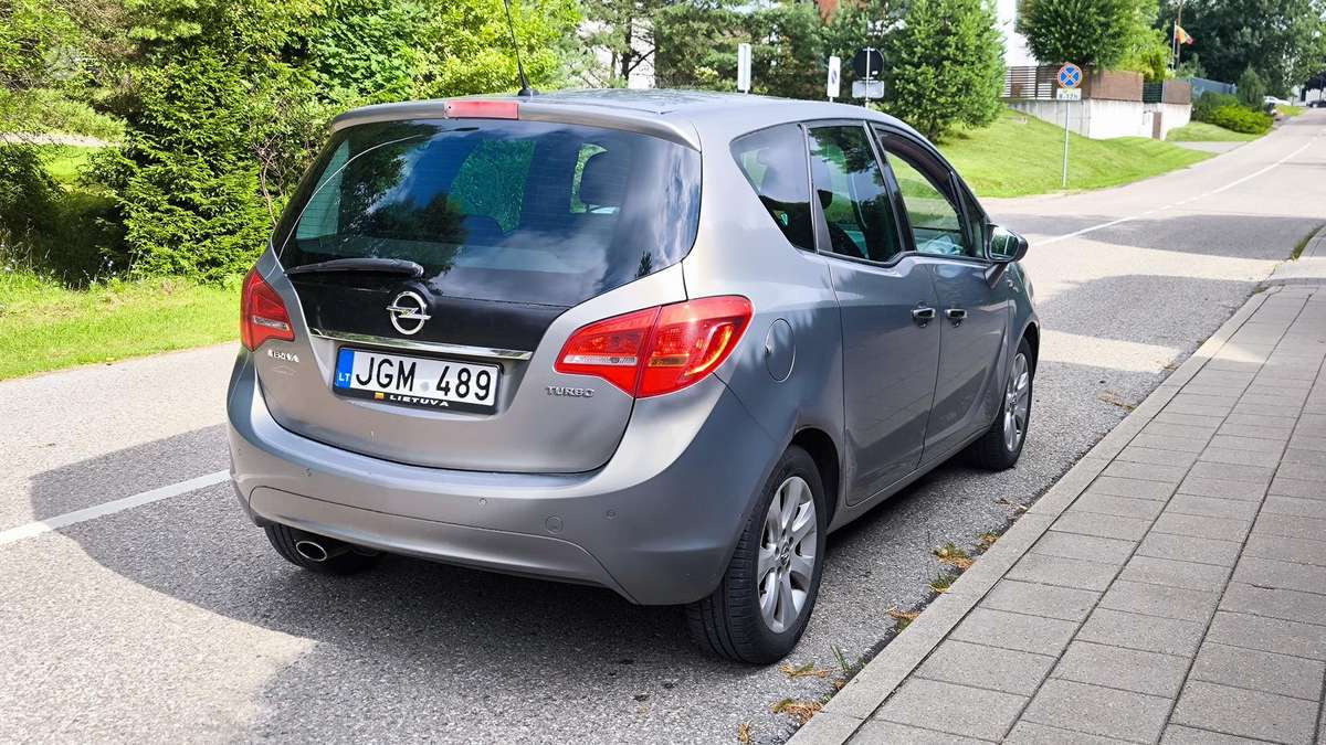 Opel Meriva 2010 — двигун 1364 cm³, 140 HP (103kW)