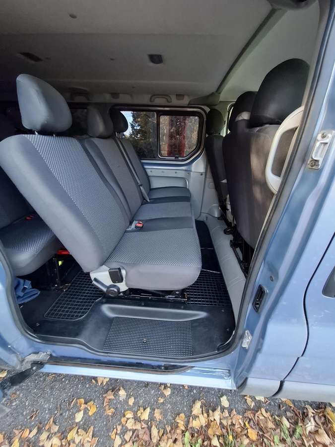 Renault Trafic 2007 — фото 29