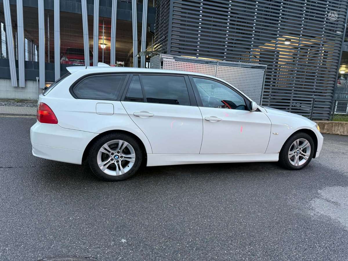 BMW 320 2007 — photo 6