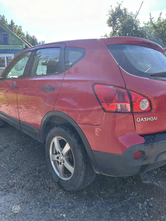 Nissan Qashqai 2007 — engine 1461 cm³, 106 HP (78kW)
