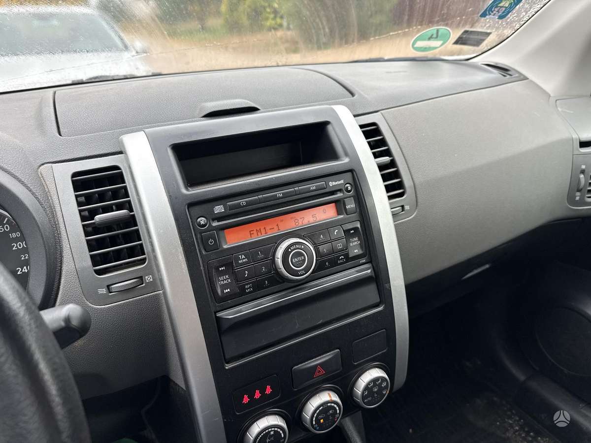 Nissan X-Trail 2009 — photo 10