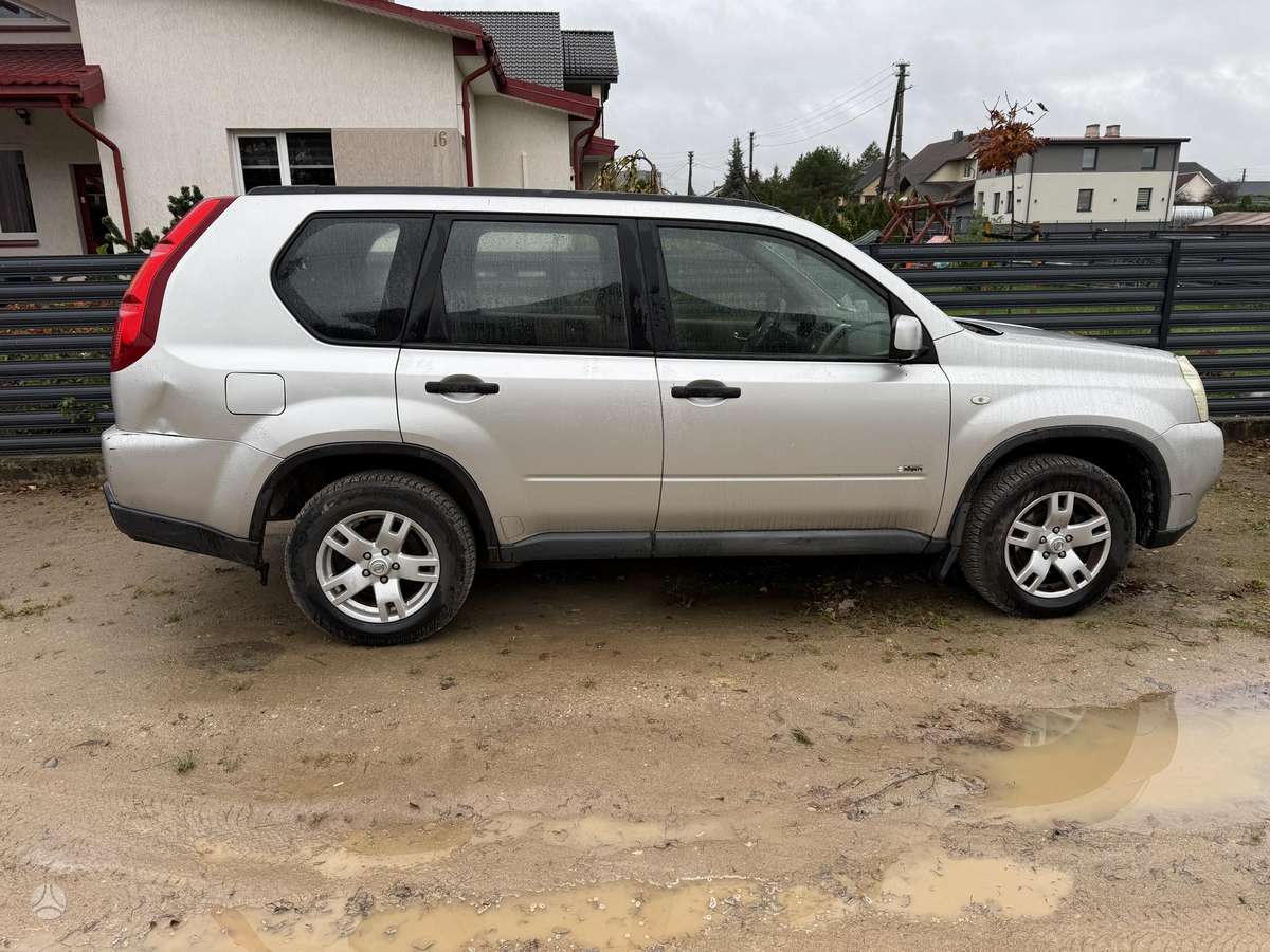 Nissan X-Trail 2009 — photo 6