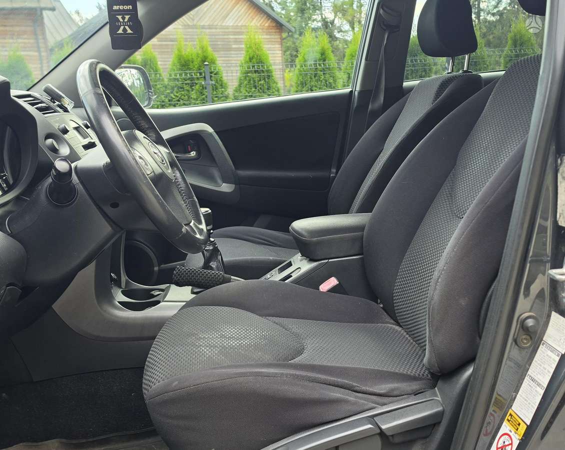 Toyota RAV4 2006 — photo 10