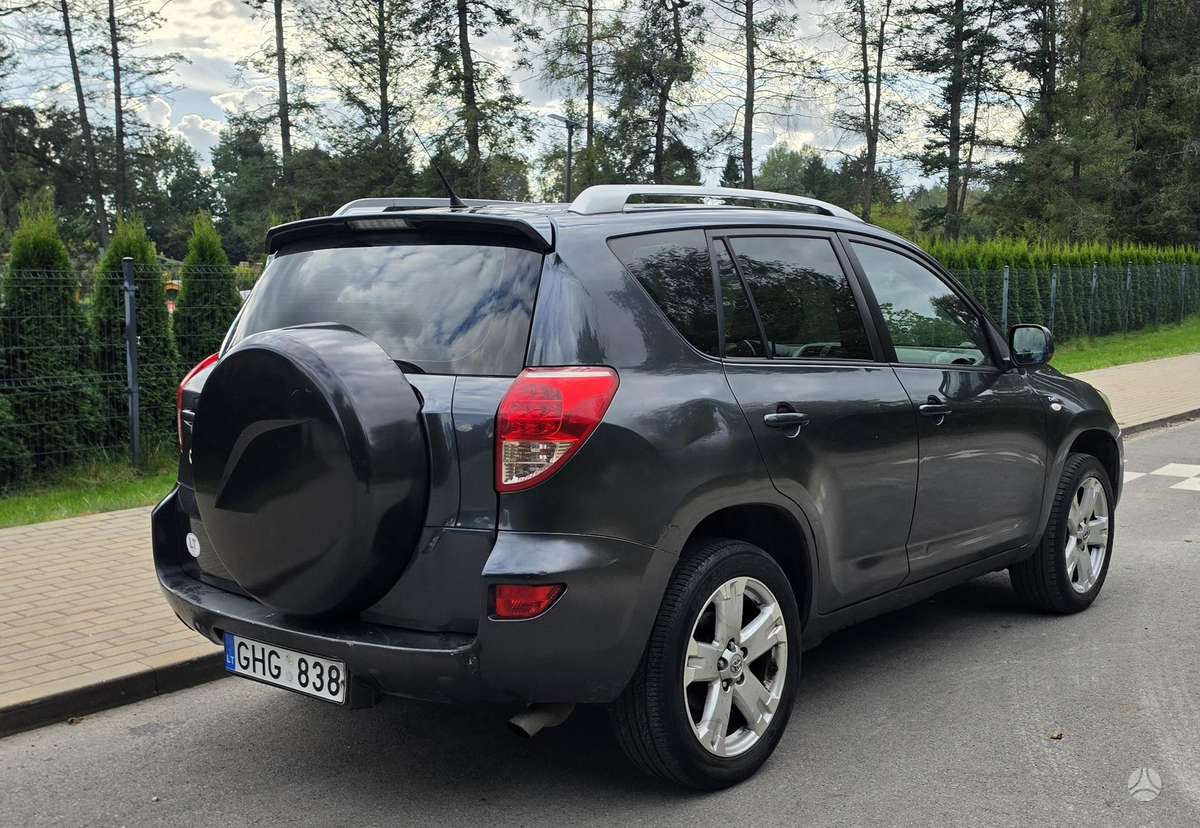 Toyota RAV4 2006 — photo 7